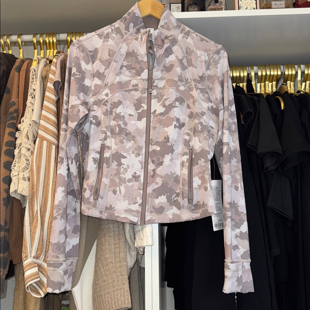 lululemon athletica define nulu cropped  Jacket - Picture 9 of 14